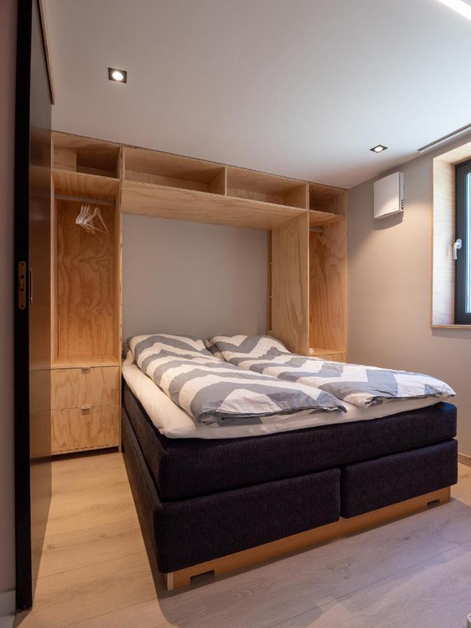 Tastefull And Modern Apartment With Parking Тромсе Екстер'єр фото